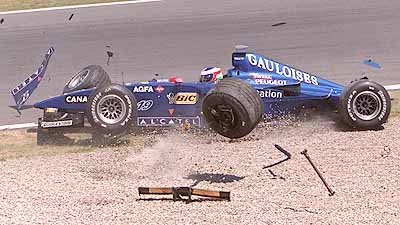 Trulli causes yet another accident at the start