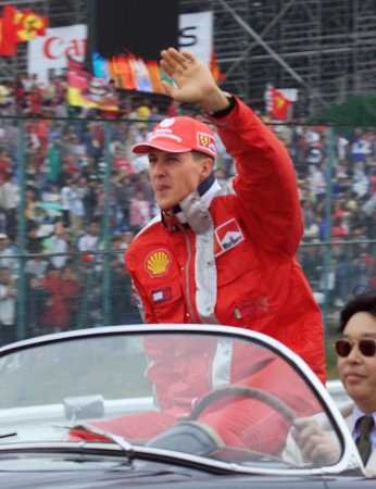 M. Schumacher brings the Drivers title home to Maranello after 21 years.