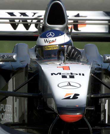 hakkinen led for most of San Marino GP