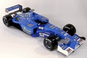 Benetton B201 - Slant view
