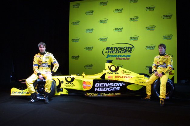 Jordan EJ11 - Side view with drivers