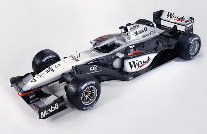 McLaren MP4-17 - Slant view